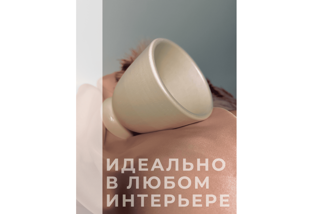 Декоративная ваза для оформления интерьера, белая